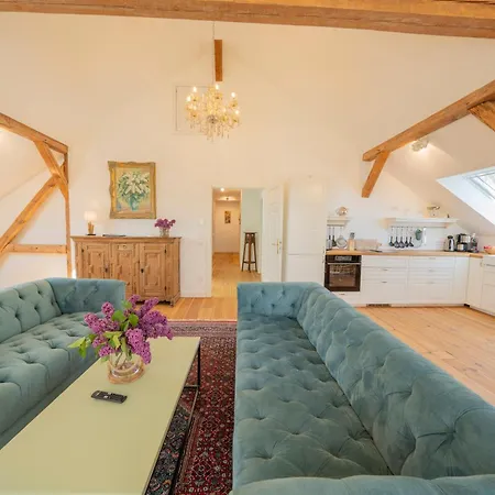 Gutshof Liepe - 8 Pers Ferienwohnung * Rankwitz