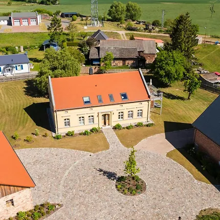 Apartamento Gutshof Liepe - 8 Pers Ferienwohnung *